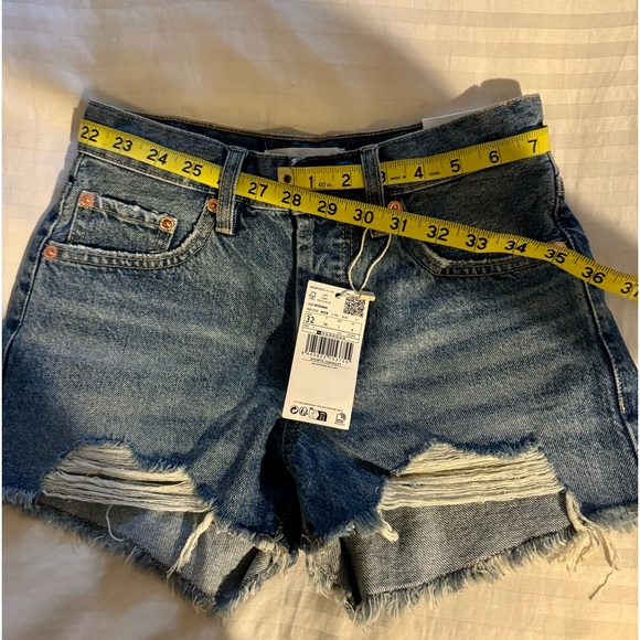 MANGO | Women's Blue Distressed Hailey Frayed Mid rise Denim Shorts - Size 1 - Picture 12 of 14